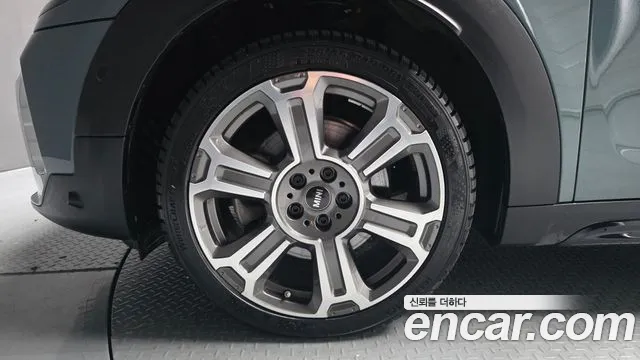 MINI Countryman 2022 thumb 5