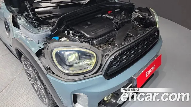 MINI Countryman 2022 thumb 6