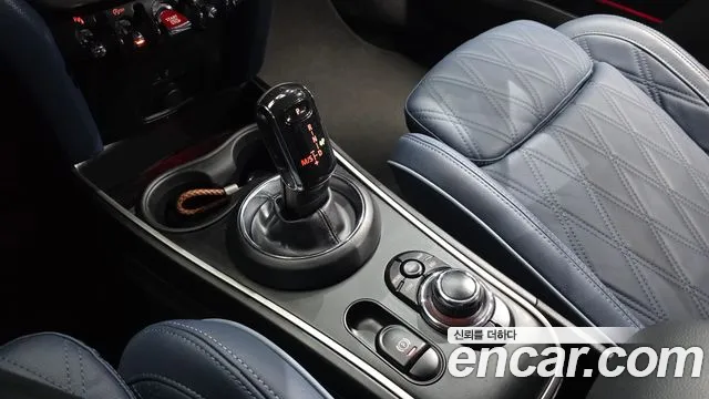 MINI Countryman 2022 thumb 9