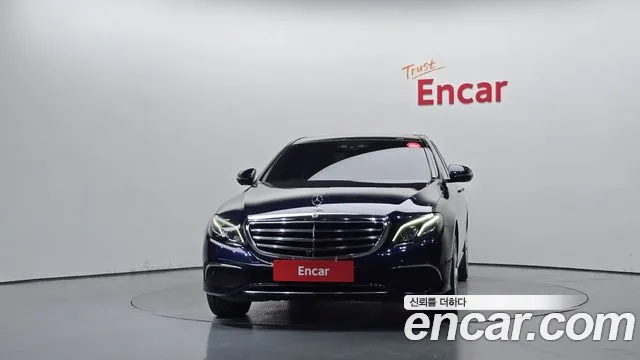 Mercedes-Benz E-Класс 2019 thumb 3