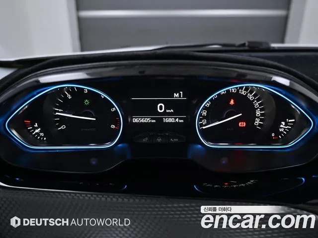 Peugeot 2008 2018 thumb 8