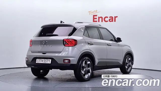Hyundai Venue 2020 thumb 2
