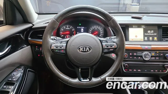 Kia K7 2017 thumb 12