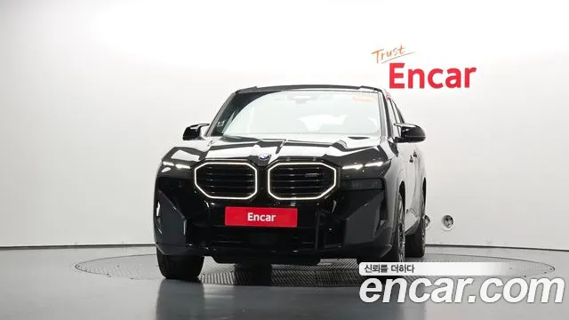 BMW XM 2025 thumb 2