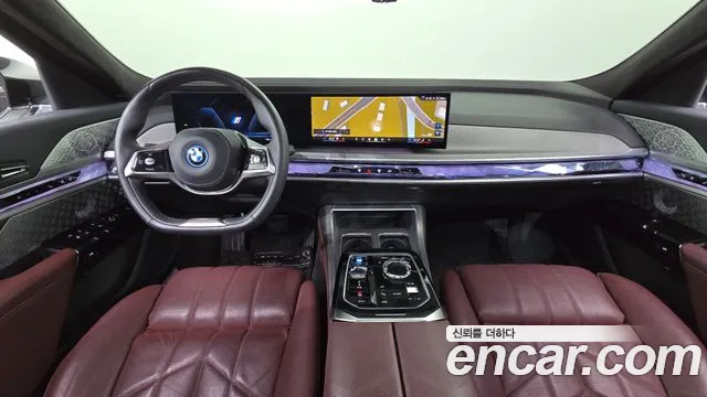BMW i7 2023 thumb 6
