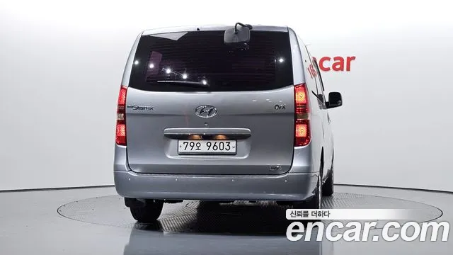 Hyundai Starex 2013 thumb 4