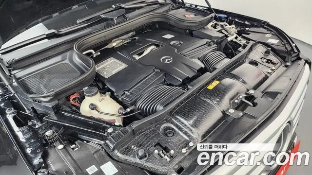 Mercedes-Benz GLS 2024 thumb 6