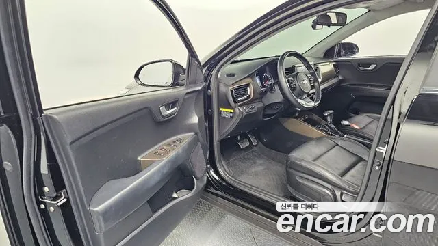 Kia Stonic 2018 thumb 10