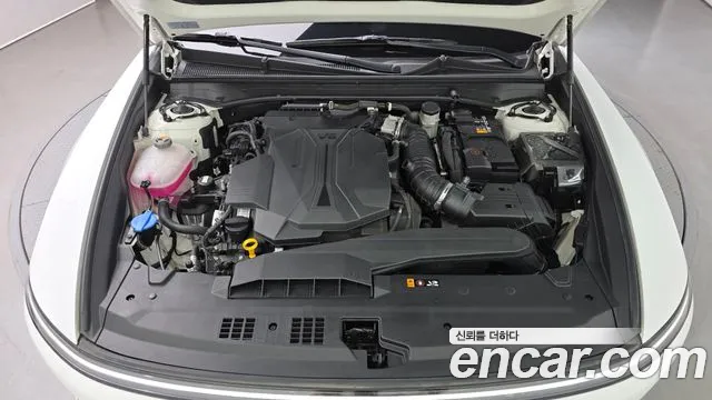 Hyundai Grandeur 2023 thumb 6