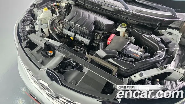 Renault-KoreaSamsung Koleos 2020 thumb 6