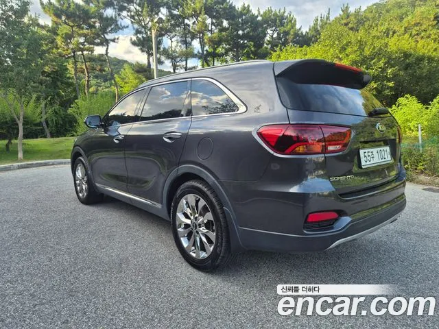 Kia Sorento 2018 thumb 3