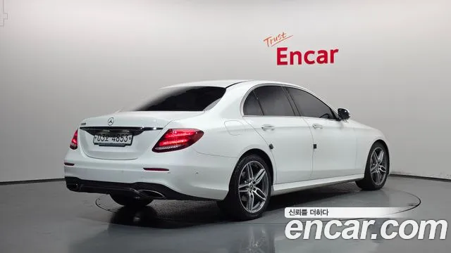 Mercedes-Benz E-Класс 2019 thumb 2