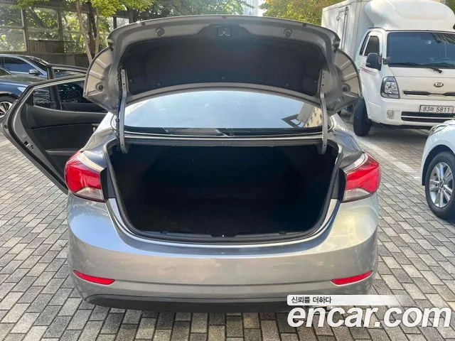 Hyundai Avante 2014 thumb 11