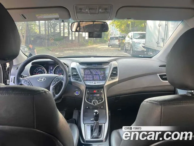 Hyundai Avante 2014 thumb 12