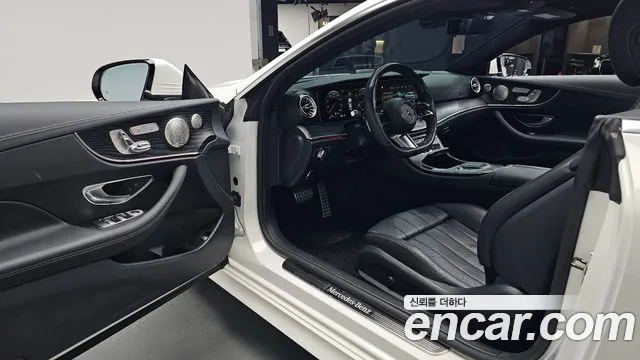 Mercedes-Benz E-Класс 2022 thumb 9