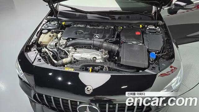 Mercedes-Benz CLA 2020 thumb 6