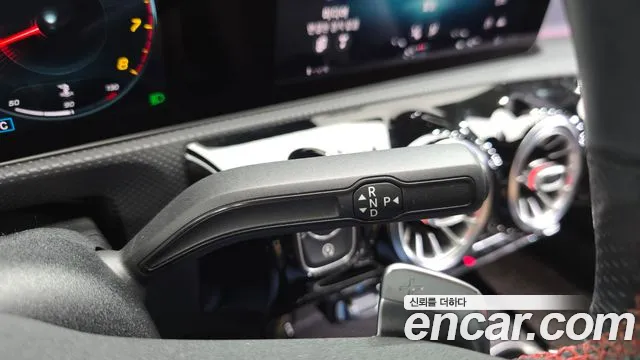 Mercedes-Benz CLA 2020 thumb 9