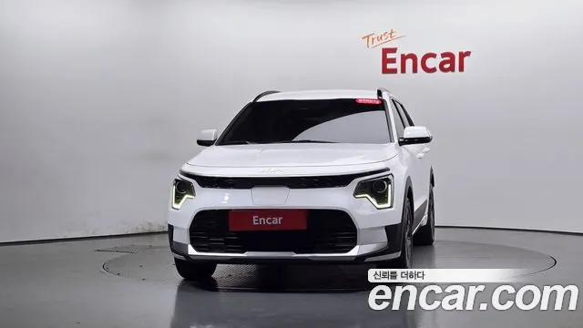 Kia Niro 2022 thumb 2