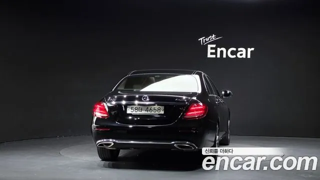 Mercedes-Benz E-Класс 2018 thumb 4