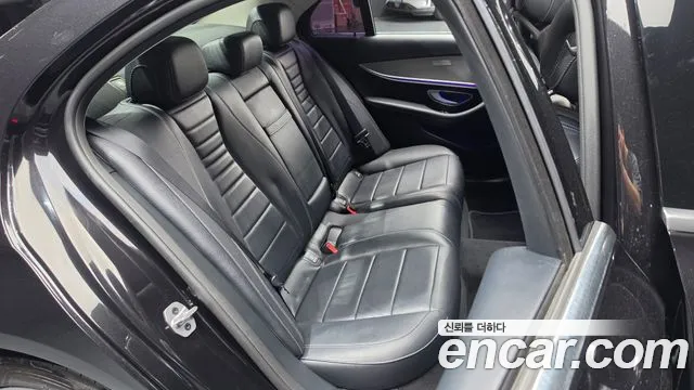 Mercedes-Benz E-Класс 2018 thumb 12