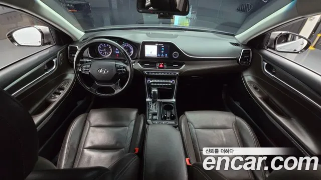 Hyundai Grandeur 2017 thumb 6
