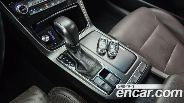 Hyundai Grandeur 2017 thumb 8