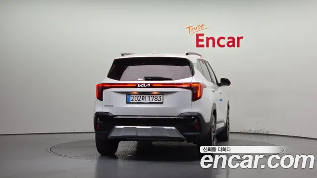 Kia Seltos 2023 thumb 4