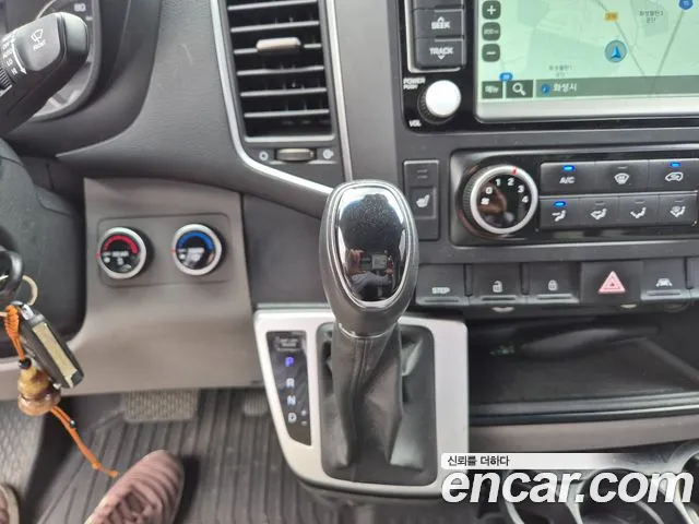 Hyundai Staria 2022 thumb 8