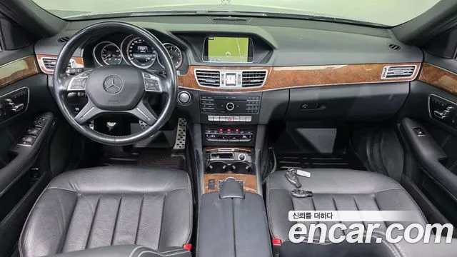 Mercedes-Benz E-Класс 2015 thumb 6