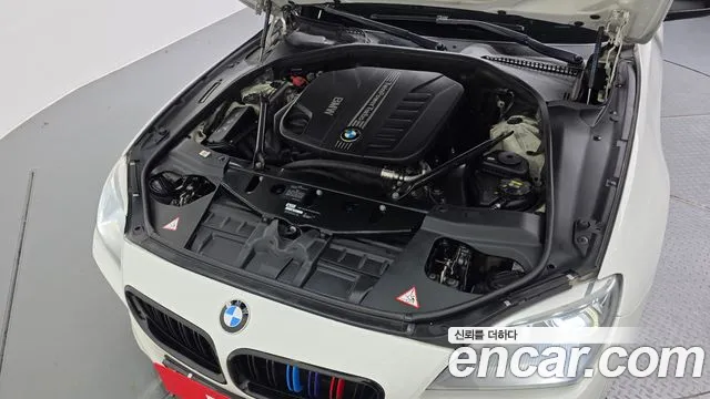 BMW 6-Series 2015 thumb 6