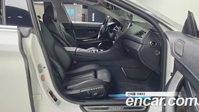 BMW 6-Series 2015 thumb 11