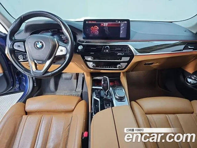 BMW 5-Series 2020 thumb 5