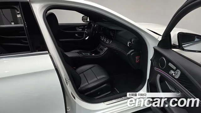 Mercedes-Benz E-Класс 2020 thumb 10