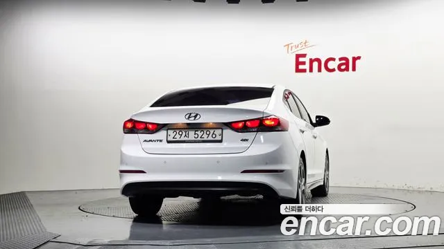 Hyundai Avante 2016 thumb 4