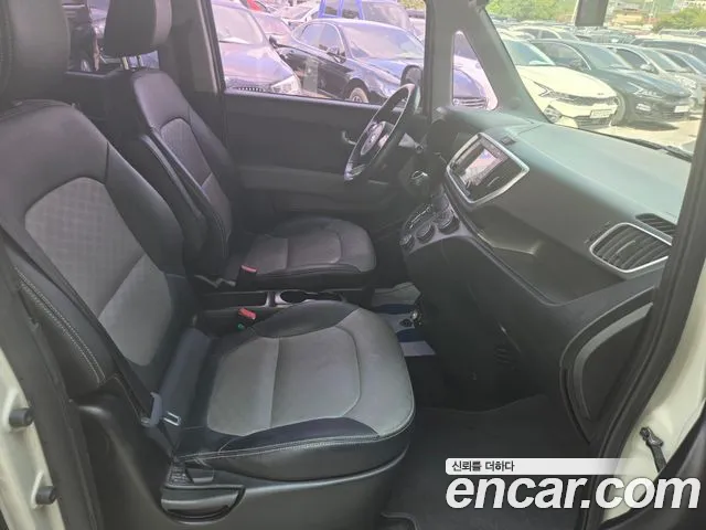 Kia Ray 2018 thumb 10