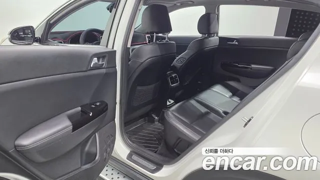 Kia Sportage 2017 thumb 12