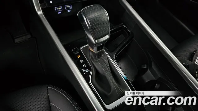 KG_Mobility_Ssangyong Torres 2023 thumb 9