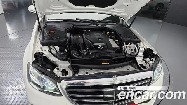 Mercedes-Benz E-Класс 2020 thumb 5