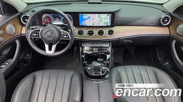 Mercedes-Benz E-Класс 2020 thumb 6