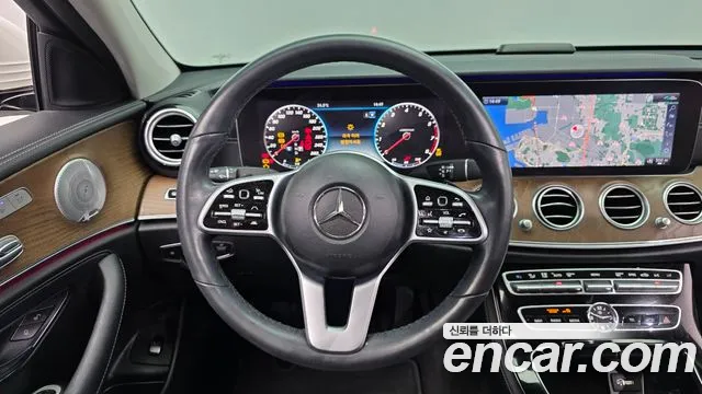 Mercedes-Benz E-Класс 2020 thumb 12