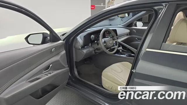 Hyundai Avante 2024 thumb 10