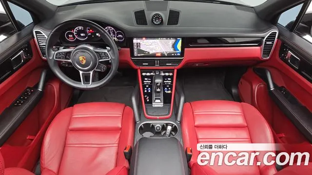 Porsche Cayenne 2021 thumb 7