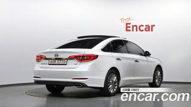 Hyundai Sonata 2015 thumb 2