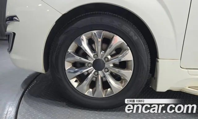 KG_Mobility_Ssangyong KORANDO 2016 thumb 5