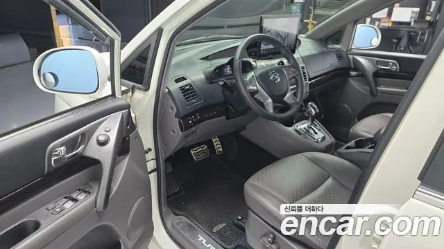 KG_Mobility_Ssangyong KORANDO 2016 thumb 10