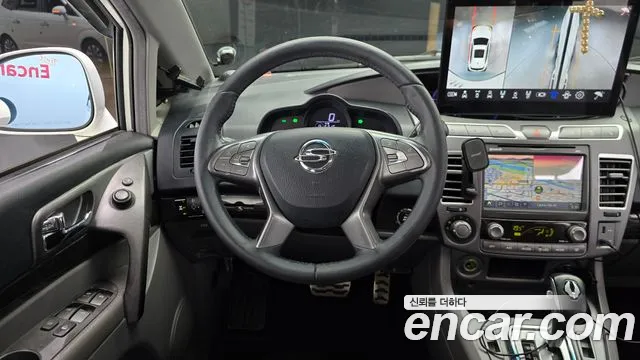 KG_Mobility_Ssangyong KORANDO 2016 thumb 12