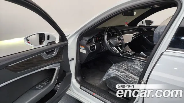 Audi A6 2021 thumb 10