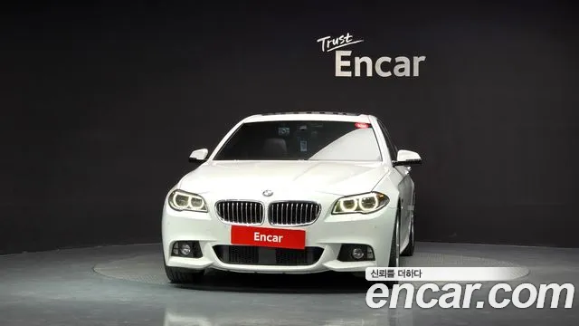 BMW 5-Series 2016 thumb 3