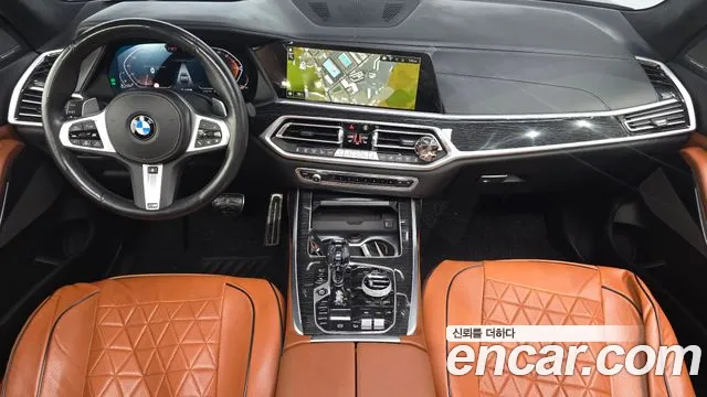 BMW X7 2021 thumb 7