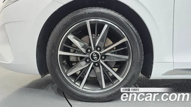 Hyundai Grandeur 2022 thumb 5